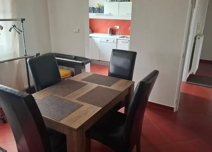Karlovice Apartman *